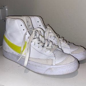 nike blazer- neon yellow